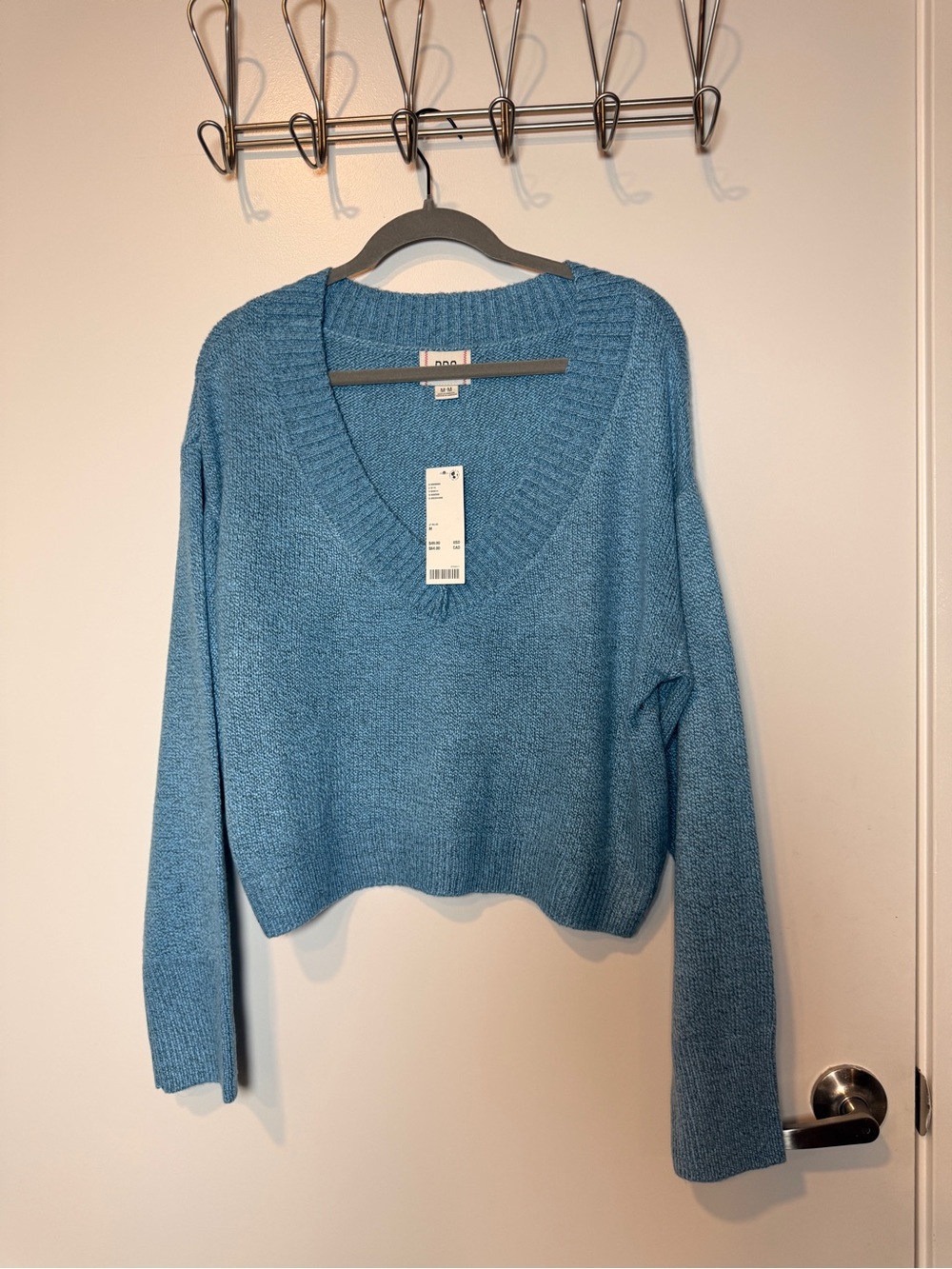 BDG - Cozy V-Neck Blue Women’s Sweater - NWT
